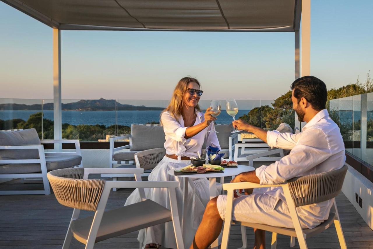 Hotel Grand Relais Dei Nuraghi (Adults Only) Бая Сардиния Екстериор снимка