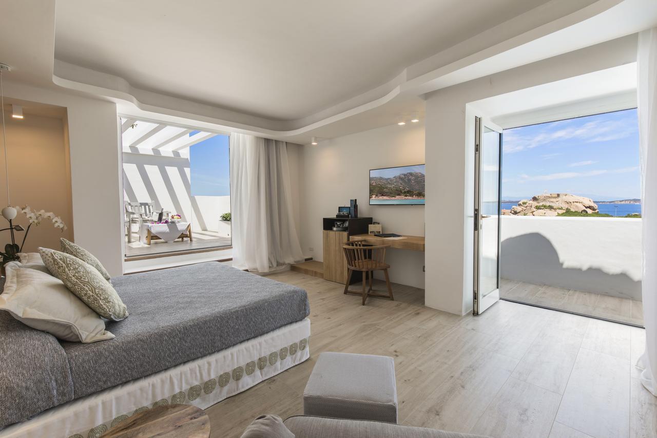 Hotel Grand Relais Dei Nuraghi (Adults Only) Бая Сардиния Екстериор снимка